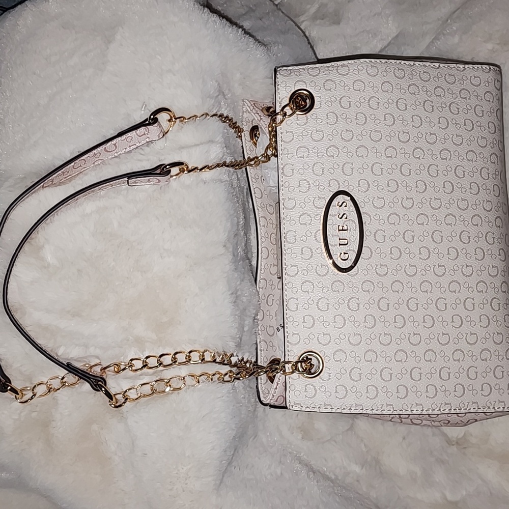 Guess Shoulder Purse NWT